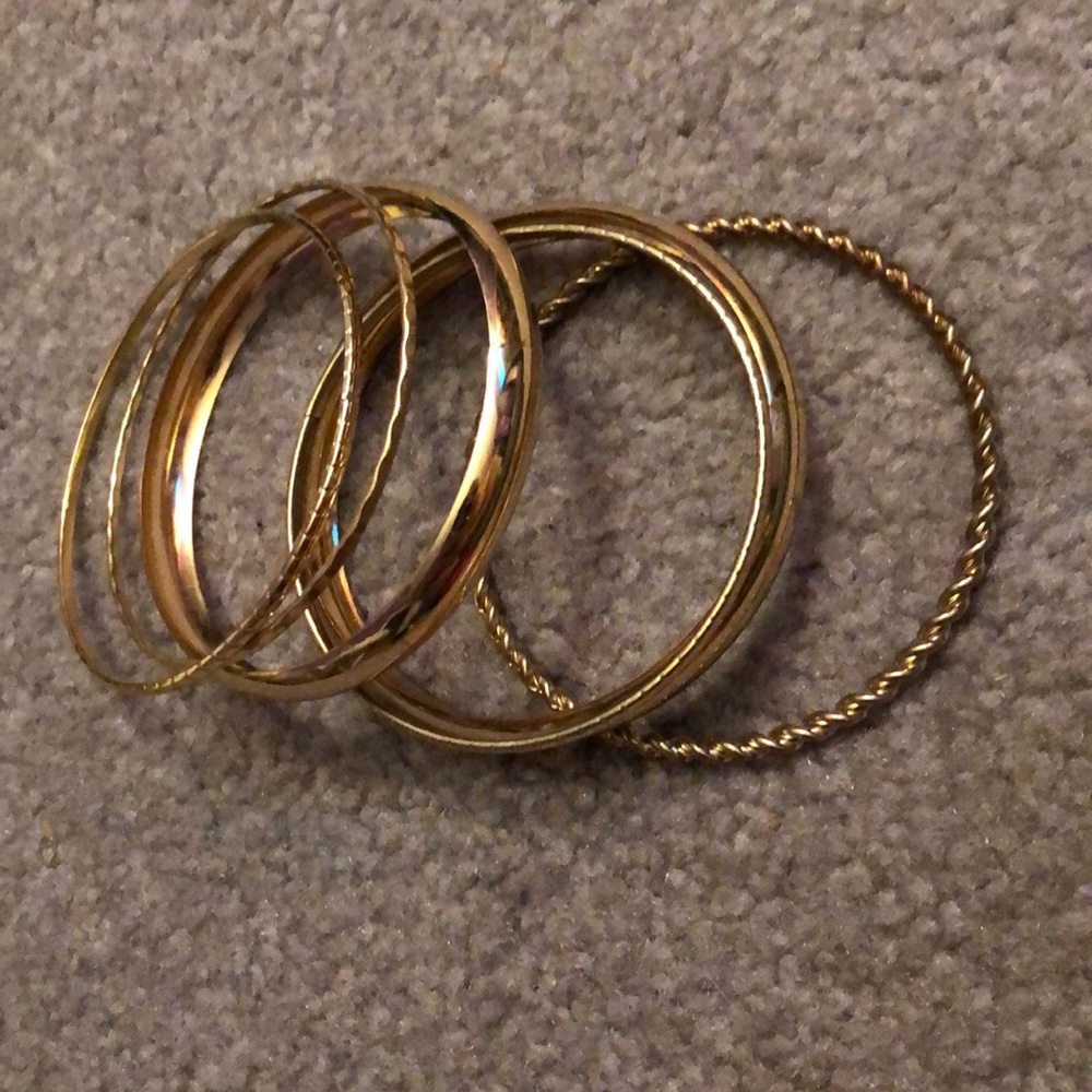 Gold bracelets - Picture 4 of 4